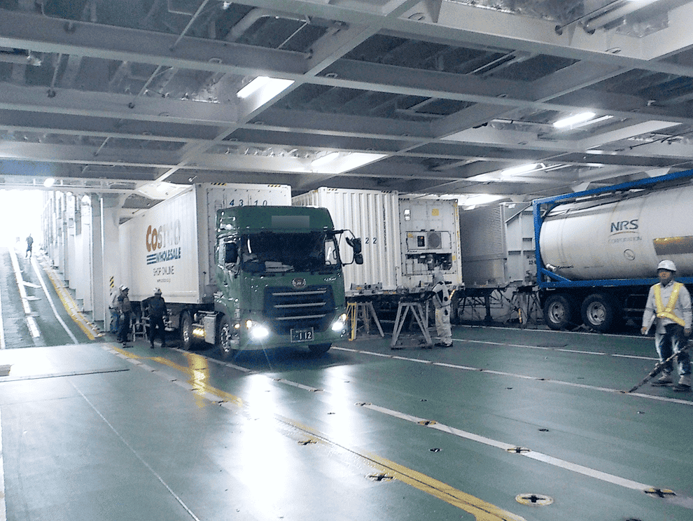 沖縄向け貨物輸送サービス