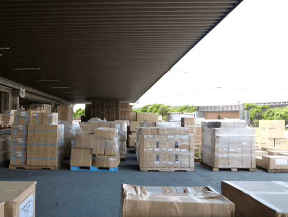 南港Q-1雑貨センター